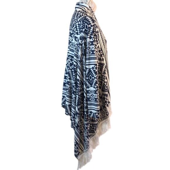 Massini XL Aztec Print Kimono Cardigan Shawl Fringe One Size Fits Most - Picture 3 of 9
